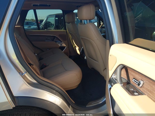 Продаж на аукціоні авто 2025 Land Rover Range Rover P400 Se, vin: SALKP9FU6SA309402, номер лоту: 44660219