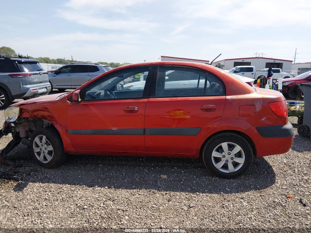 2009 Kia Rio Lx მანქანა იყიდება აუქციონზე, vin: KNADE223796441797, აუქციონის ნომერი: 44660223