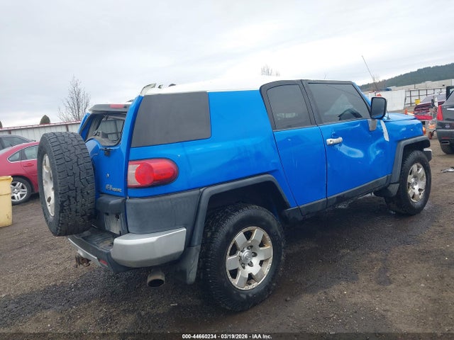 2007 TOYOTA FJ CRUISER JTEBU11F970077056 Photo 3