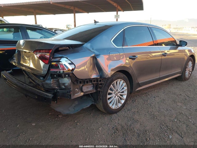 Продаж на аукціоні авто 2017 Volkswagen Passat 1.8t Se, vin: 1VWBT7A31HC063326, номер лоту: 44660253