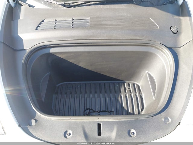 5YJYGDEE7LF013781 Tesla Model Y Long Range Dual Motor All-wheel Drive