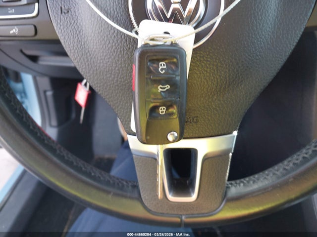 Aukcja sprzedaży 2013 Volkswagen Passat 2.5l Se, vin: 1VWBP7A37DC010855, numer aukcji: 44660284