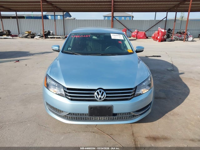 Aukcja sprzedaży 2013 Volkswagen Passat 2.5l Se, vin: 1VWBP7A37DC010855, numer aukcji: 44660284