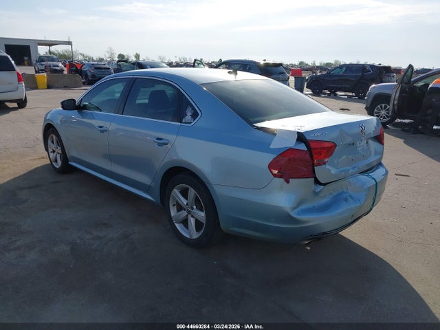 Aukcja sprzedaży 2013 Volkswagen Passat 2.5l Se, vin: 1VWBP7A37DC010855, numer aukcji: 44660284