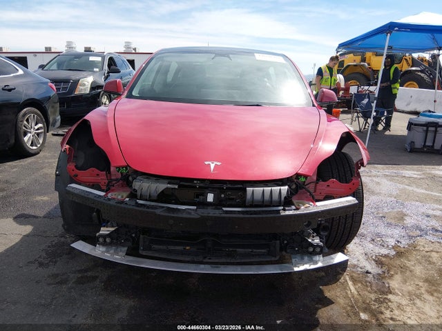 44660304 :رقم المزاد ، 5YJ3E1EC4NF122893 vin ، 2022 Tesla Model 3 Performance Dual Motor All-wheel Drive مزاد بيع