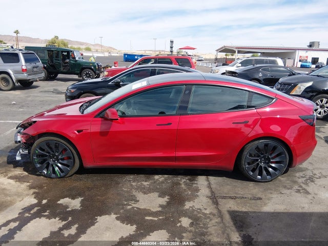 44660304 :رقم المزاد ، 5YJ3E1EC4NF122893 vin ، 2022 Tesla Model 3 Performance Dual Motor All-wheel Drive مزاد بيع