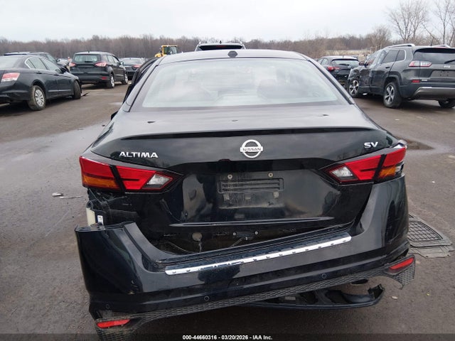 44660316 :رقم المزاد ، 1N4BL4DV5NN372754 vin ، 2022 Nissan Altima Sv Fwd مزاد بيع