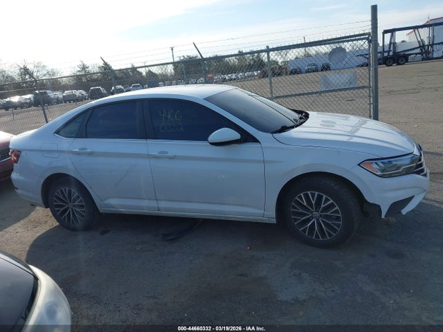 2021 Volkswagen Jetta 1.4t R-line/1.4t S/1.4t Se მანქანა იყიდება აუქციონზე, vin: 3VWC57BUXMM011420, აუქციონის ნომერი: 44660332