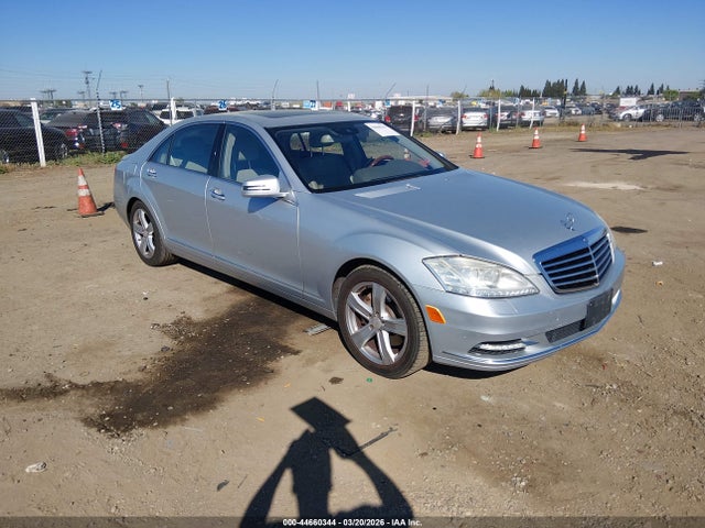 2010 MERCEDES-BENZ S 550 WDDNG7BB7AA342734