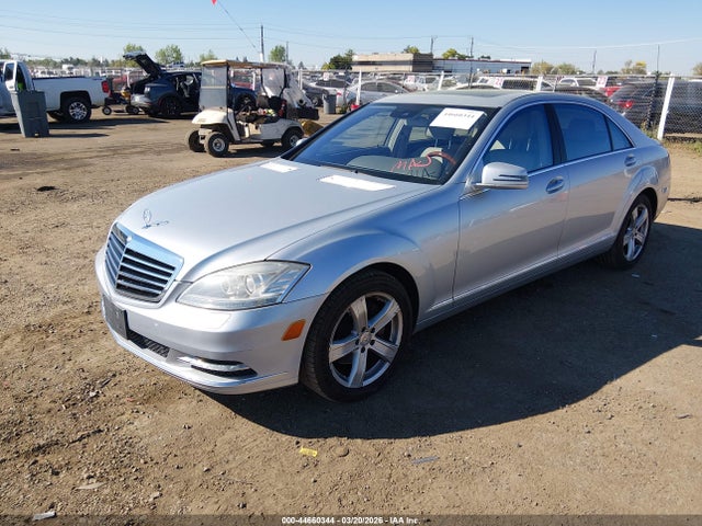 2010 MERCEDES-BENZ S 550 WDDNG7BB7AA342734 Photo 1