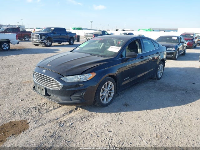 2019 FORD FUSION HYBRID 3FA6P0LU4KR105542 Photo 1