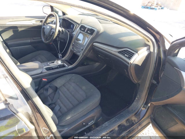 2019 FORD FUSION HYBRID 3FA6P0LU4KR105542 Photo 4