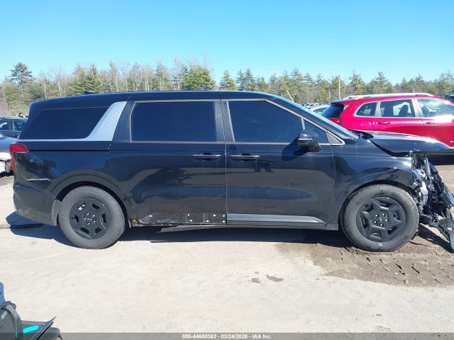 2025 Kia Carnival Mpv Lxs მანქანა იყიდება აუქციონზე, vin: KNDNB5K39S6475943, აუქციონის ნომერი: 44660362