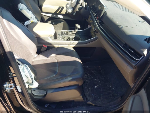 2025 Kia Carnival Mpv Lxs მანქანა იყიდება აუქციონზე, vin: KNDNB5K39S6475943, აუქციონის ნომერი: 44660362
