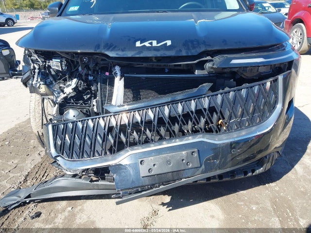 2025 Kia Carnival Mpv Lxs მანქანა იყიდება აუქციონზე, vin: KNDNB5K39S6475943, აუქციონის ნომერი: 44660362