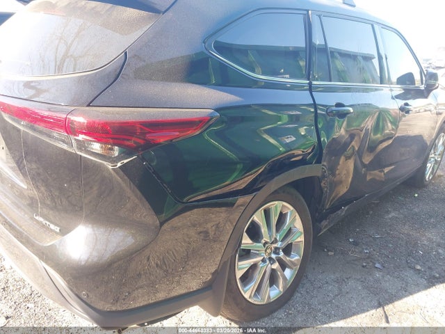 2023 Toyota Highlander Limited მანქანა იყიდება აუქციონზე, vin: 5TDKDRAH6PS017804, აუქციონის ნომერი: 44660383