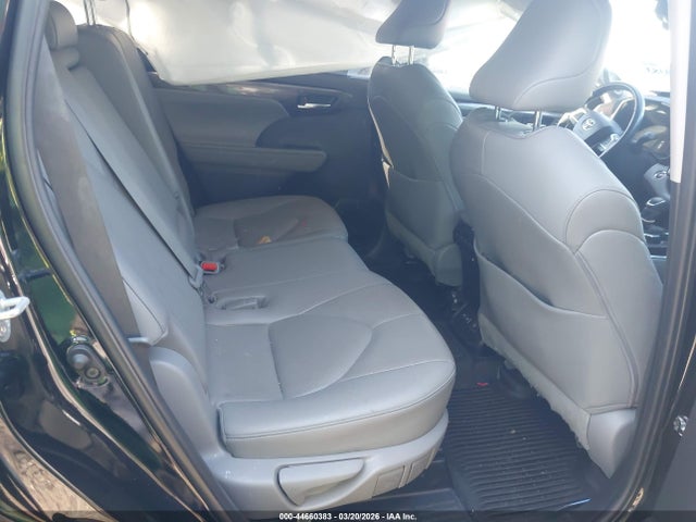 2023 Toyota Highlander Limited მანქანა იყიდება აუქციონზე, vin: 5TDKDRAH6PS017804, აუქციონის ნომერი: 44660383