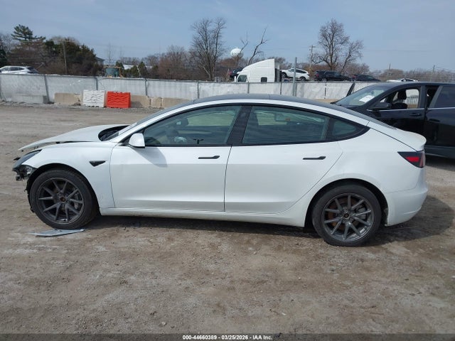 Продажа на аукционе авто 2023 Tesla Model 3 Long Range Dual Motor All-wheel Drive, vin: 5YJ3E1EBXPF598883, номер лота: 44660389