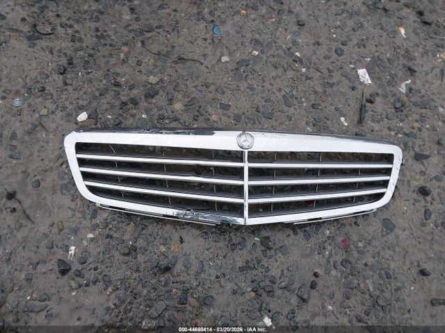 2009 Mercedes-benz C 300 Luxury 4matic მანქანა იყიდება აუქციონზე, vin: WDDGF81XX9F240776, აუქციონის ნომერი: 44660414