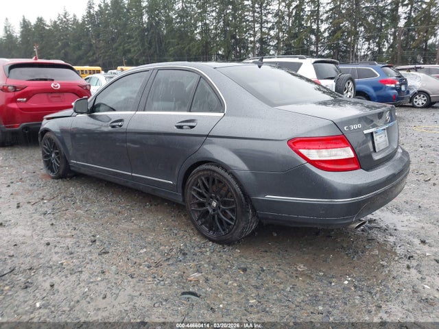 2009 Mercedes-benz C 300 Luxury 4matic მანქანა იყიდება აუქციონზე, vin: WDDGF81XX9F240776, აუქციონის ნომერი: 44660414