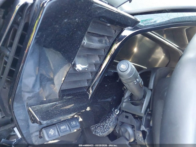 44660423 :رقم المزاد ، 3GCUKHE89SG192381 vin ، 2025 Chevrolet Silverado 1500 4wd  Short Bed Zr2 مزاد بيع