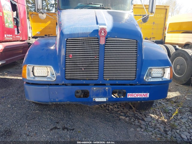 Продажа на аукционе авто 2005 Kenworth Construction T300, vin: 2NKMHD7X25M073772, номер лота: 44660426