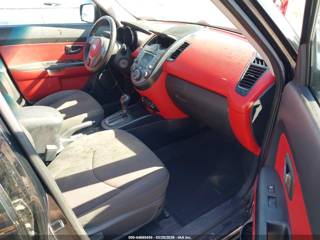 44660458 :رقم المزاد ، KNDJT2A20A7178779 vin ، 2010 Kia Soul Sport مزاد بيع