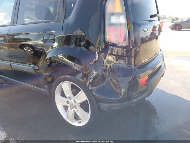 44660458 :رقم المزاد ، KNDJT2A20A7178779 vin ، 2010 Kia Soul Sport مزاد بيع