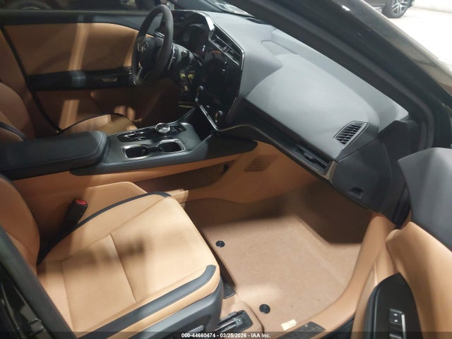 44660474 :رقم المزاد ، JTJAAAAB4SA031625 vin ، 2025 Lexus Rz 450e Premium مزاد بيع