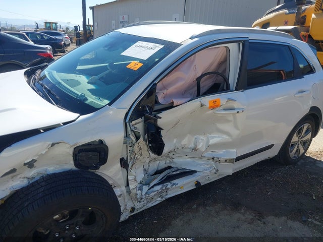 2019 KIA NIRO PLUG-IN HYBRID KNDCD3LD5K5290548 Photo 5