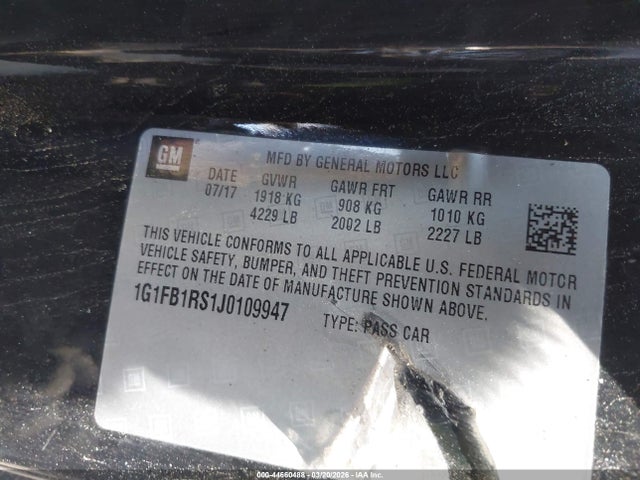 2018 CHEVROLET CAMARO 1G1FB1RS1J0109947 Photo 8