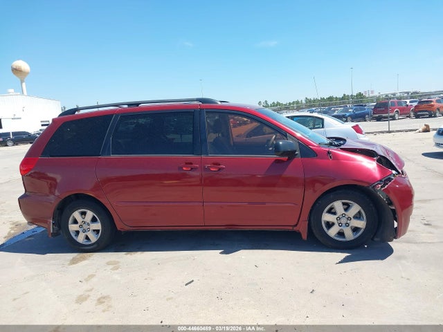 Aukcja sprzedaży 2010 Toyota Sienna Le, vin: 5TDKK4CC3AS298977, numer aukcji: 44660489