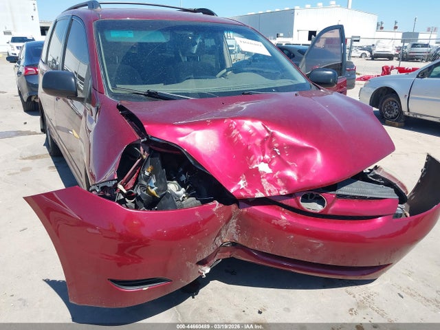 Aukcja sprzedaży 2010 Toyota Sienna Le, vin: 5TDKK4CC3AS298977, numer aukcji: 44660489