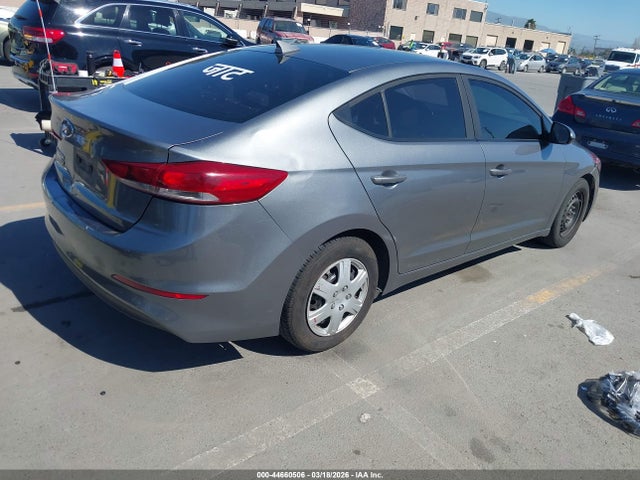 KMHD74LF8HU087506 Hyundai ELANTRA SE
