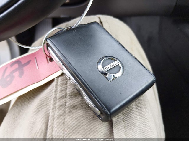 2018 VOLVO XC60 LYV102RK7JB097089 Photo 10