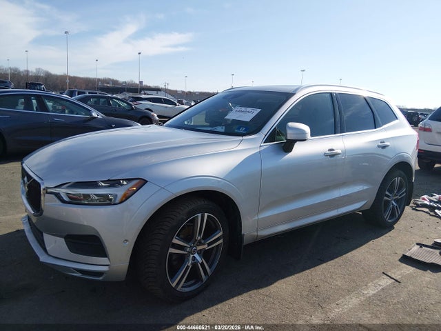 2018 VOLVO XC60 LYV102RK7JB097089 Photo 1