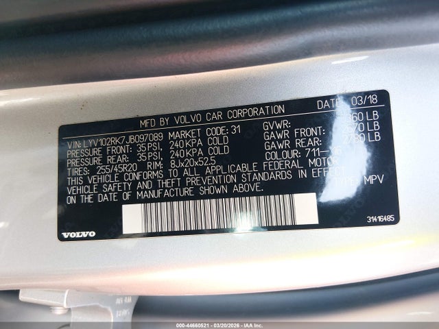 2018 VOLVO XC60 LYV102RK7JB097089 Photo 8