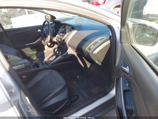 2014 FORD FOCUS 1FADP3N2XEL461811 Photo 4