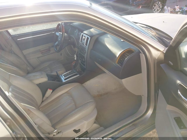 44660540 :رقم المزاد ، 2C3KA63H66H190194 vin ، 2006 Chrysler 300c مزاد بيع