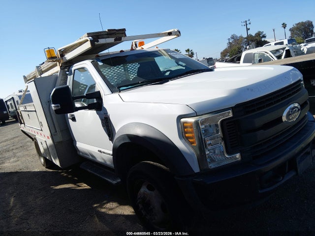Ford F-550 Chassis Xl 2019 1FDUF5GTXKDA00673 Image 13