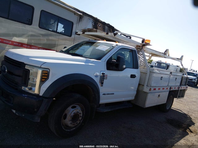 Ford F-550 Chassis Xl 2019 1FDUF5GTXKDA00673 Image 14