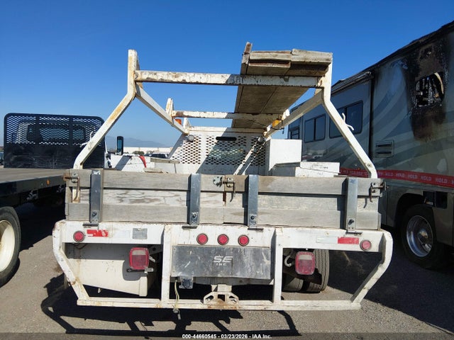 Ford F-550 Chassis Xl 2019 1FDUF5GTXKDA00673 Image 16