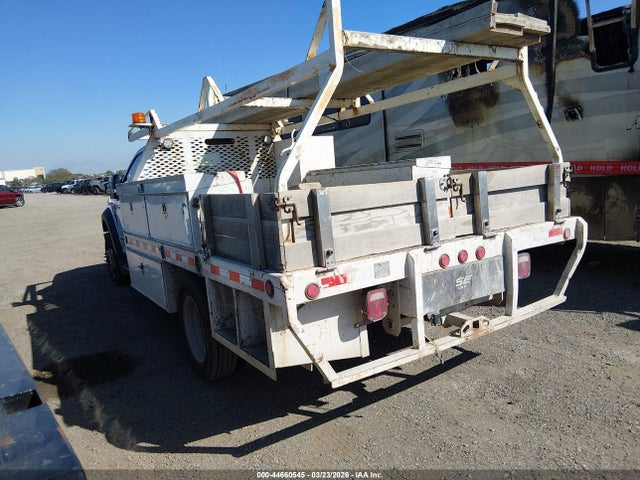 Ford F-550 Chassis Xl 2019 1FDUF5GTXKDA00673 Image 3