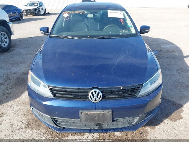 44660554 :رقم المزاد ، 3VWDX7AJ5BM091163 vin ، 2011 Volkswagen Jetta 2.5l Se مزاد بيع