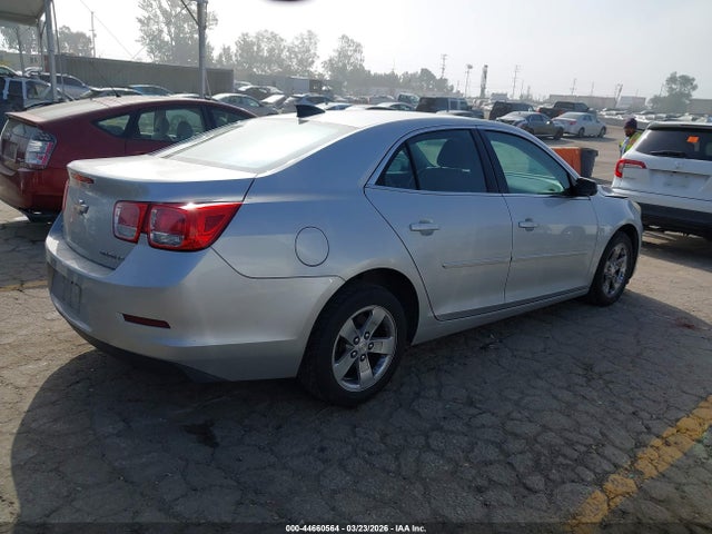Chevrolet MALIBU LS 2015 1G11B5SL3FF300424 Image 4