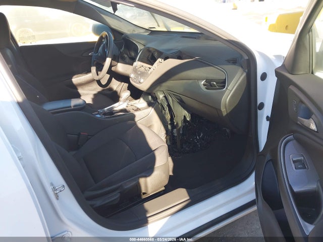 1G1ZB5ST5NF210760 Chevrolet Malibu Fwd Ls