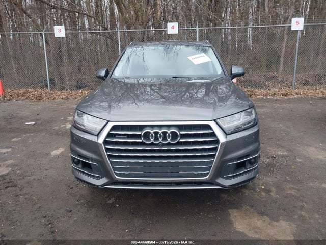 44660584 :رقم المزاد ، WA1LAAF75JD043001 vin ، 2018 Audi Q7 3.0t Premium مزاد بيع