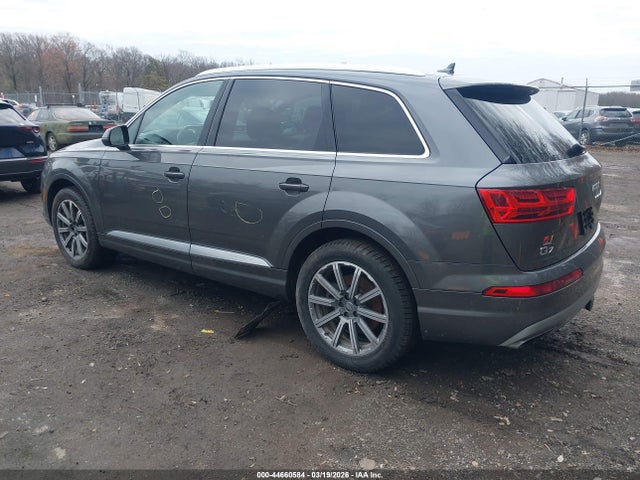 2018 AUDI Q7 WA1LAAF75JD043001 Photo 2