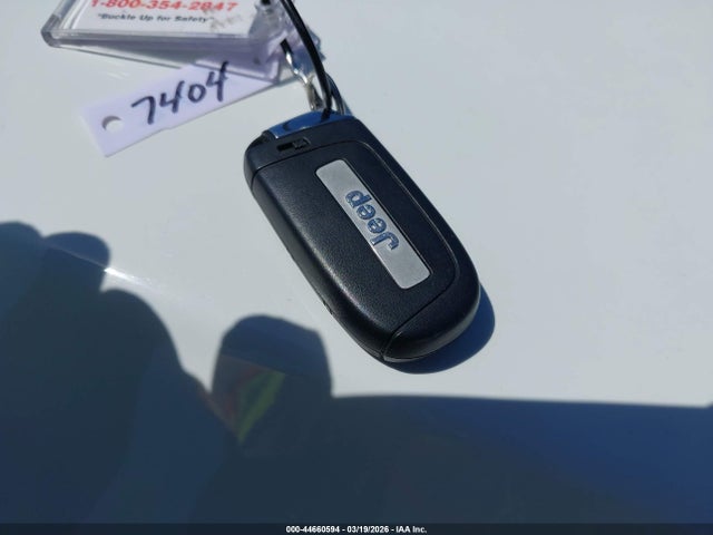 2025 Jeep Compass Trailhawk 4x4 მანქანა იყიდება აუქციონზე, vin: 3C4NJDDN2ST621682, აუქციონის ნომერი: 44660594