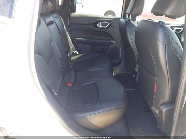 2025 Jeep Compass Trailhawk 4x4 მანქანა იყიდება აუქციონზე, vin: 3C4NJDDN2ST621682, აუქციონის ნომერი: 44660594
